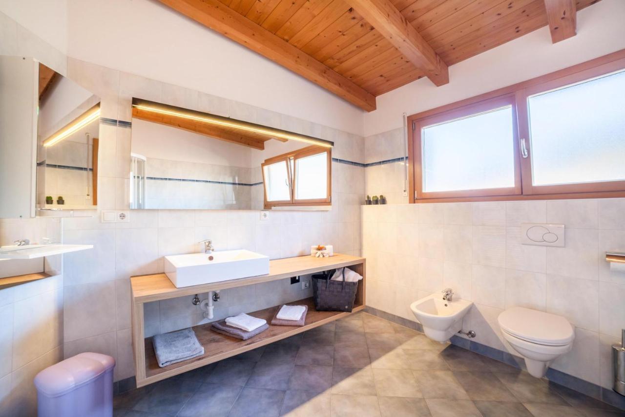 Oberegghof Ferienwohnung Hahnenkamm Rifiano Esterno foto