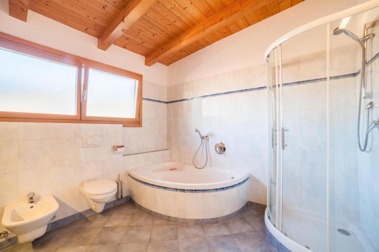 Oberegghof Ferienwohnung Hahnenkamm Rifiano Esterno foto